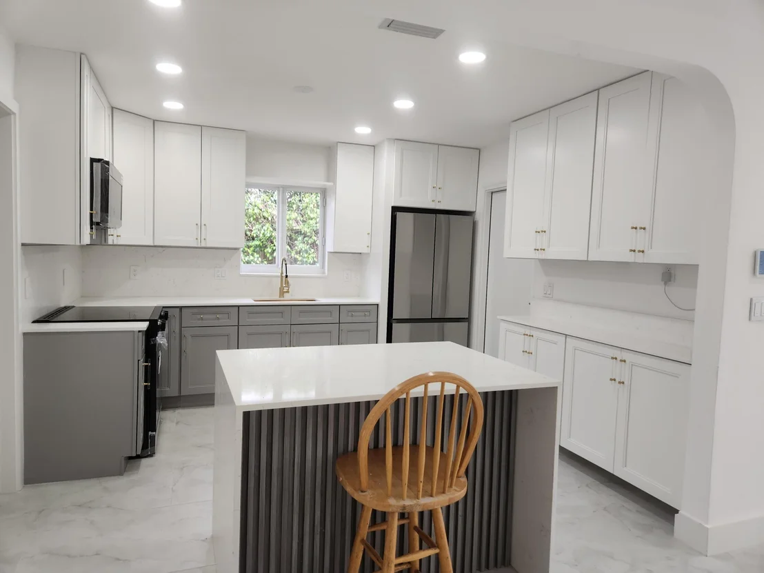 Photo of 401 SE 1st Avenue