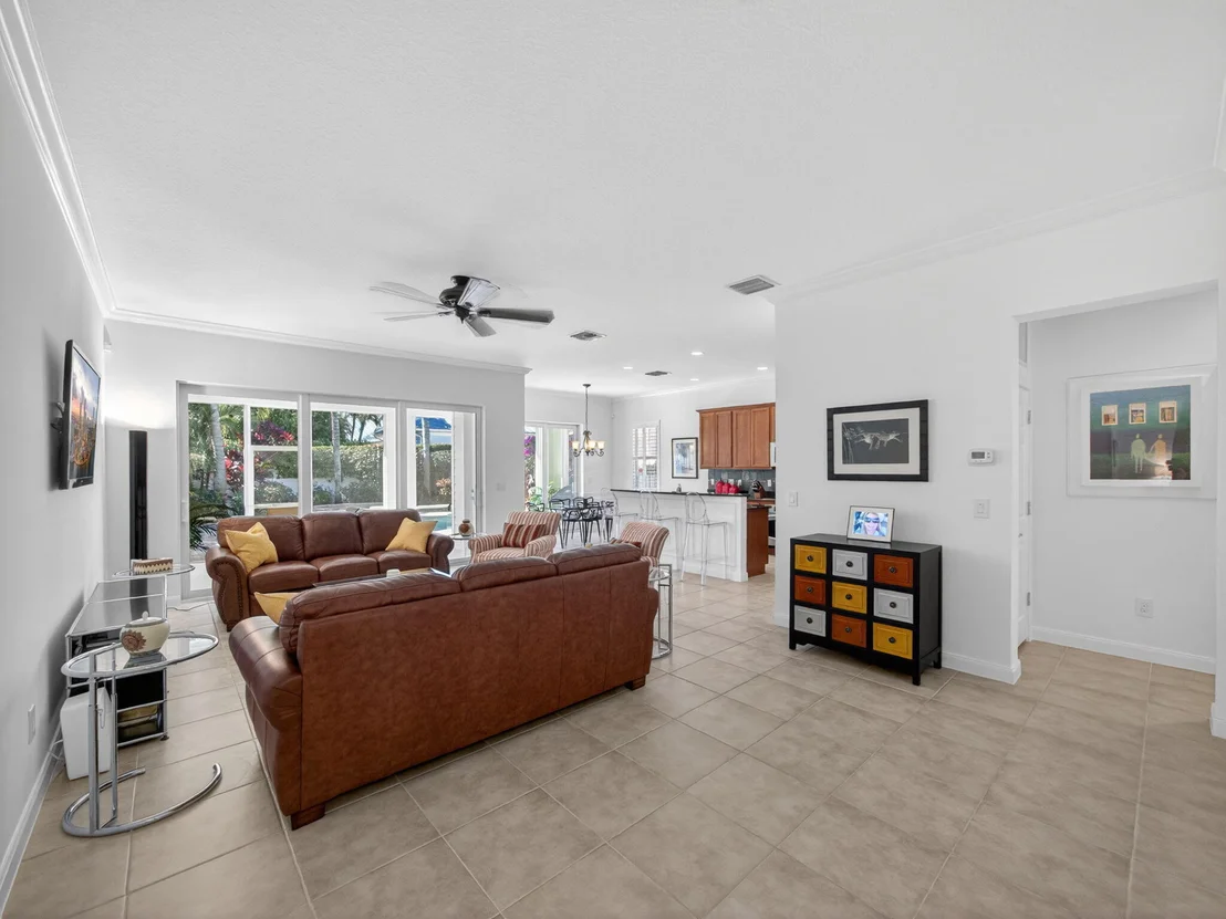 Photo of 1152 Duval Street