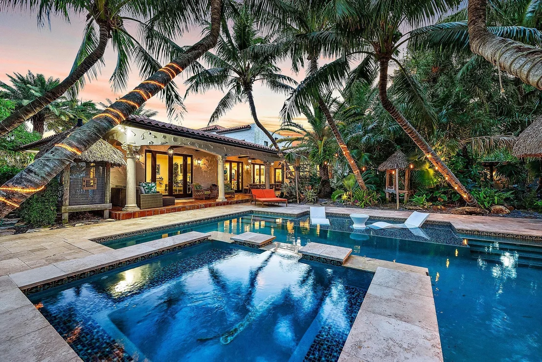 Photo of 205 Monroe Drive