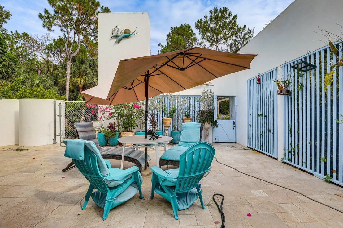 Photo of 930 RAMBLING DRIVE Circle