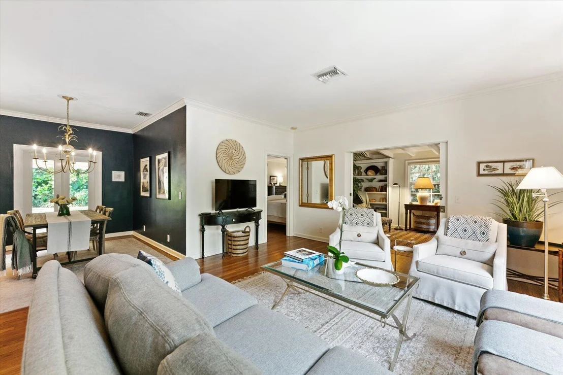 Photo of 733 Sunset Road