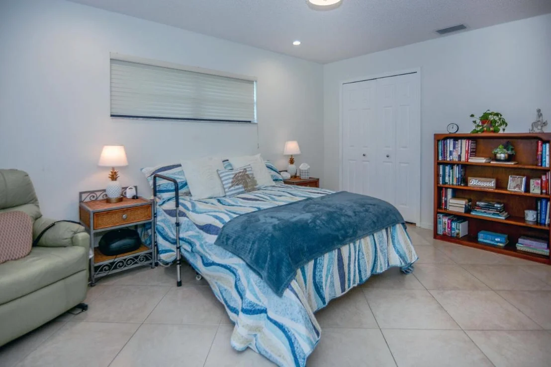 Photo of Unit A at 4580 Laurel Tree Road