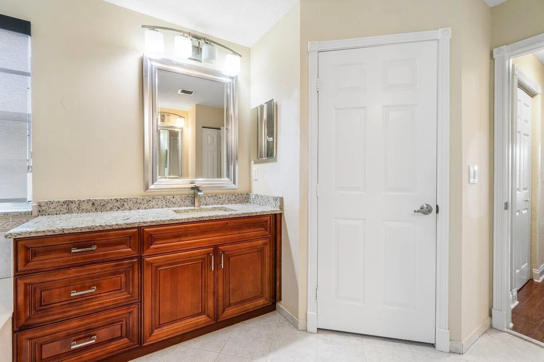 Photo of 9023 Alexandra Circle