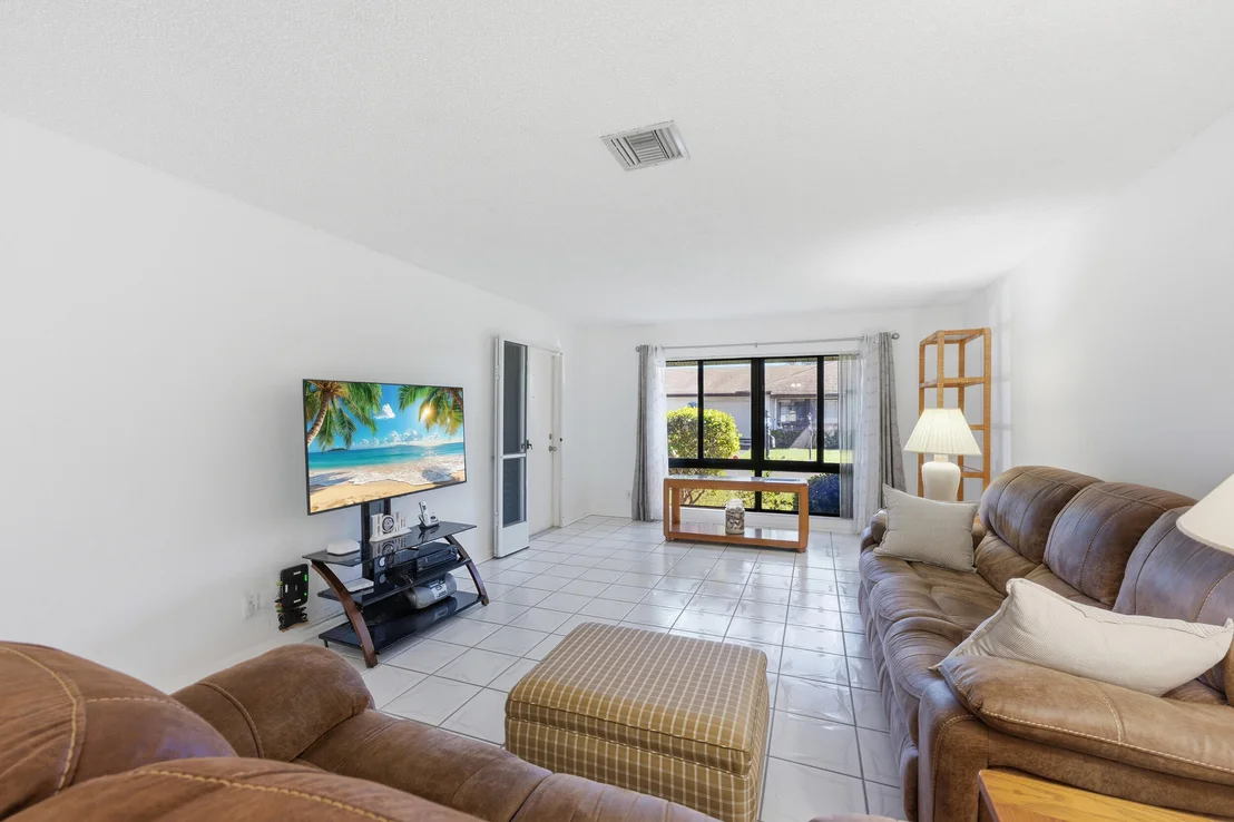 Photo of Unit A at 4903 Equestrian Circle