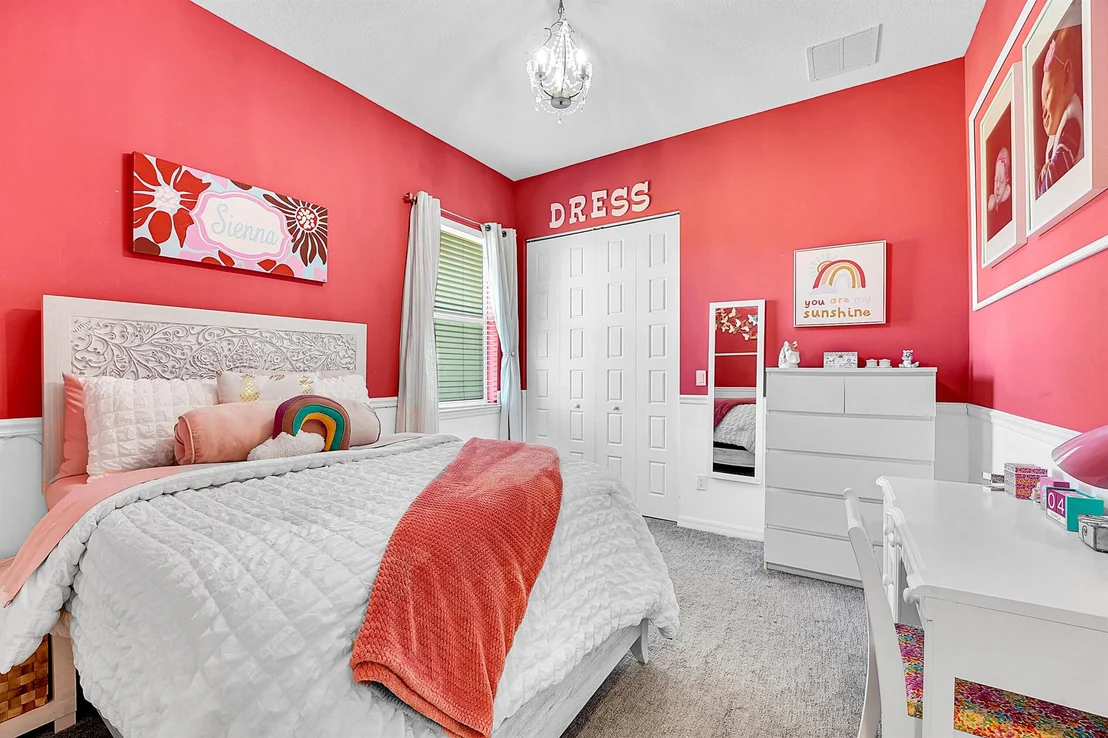 Photo of 1404 Lone Pine Drive
