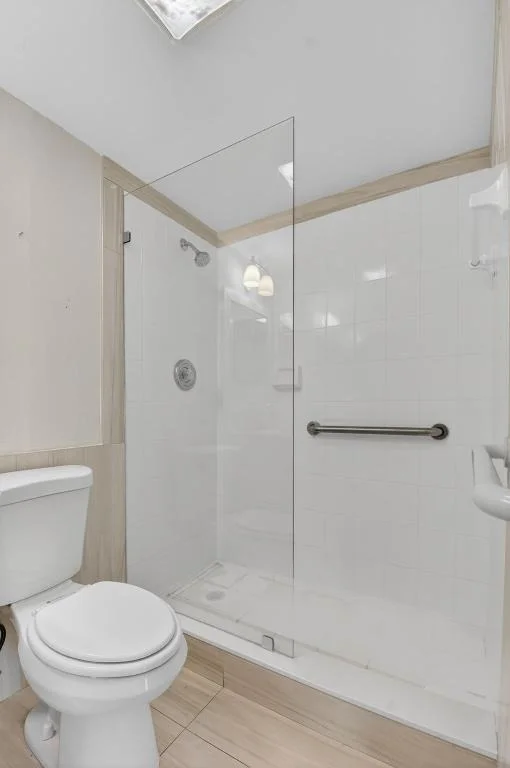 Photo of Unit M at 586 Monaco M