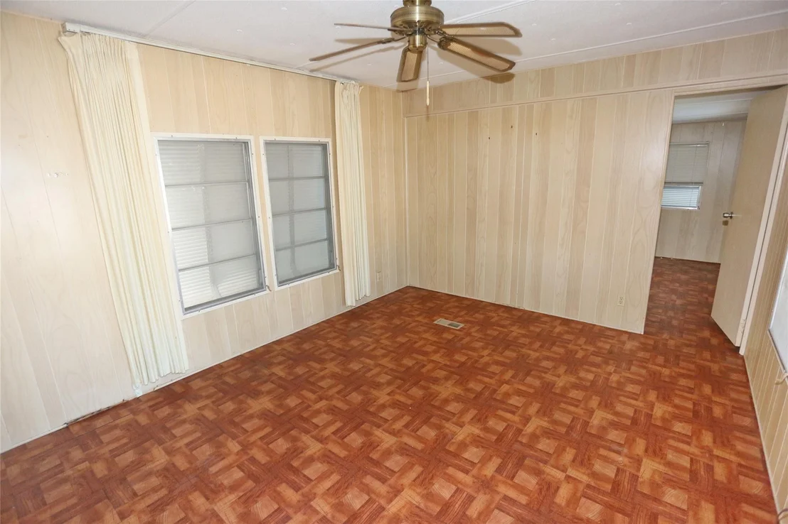 Photo of 14624 Glenview Drive