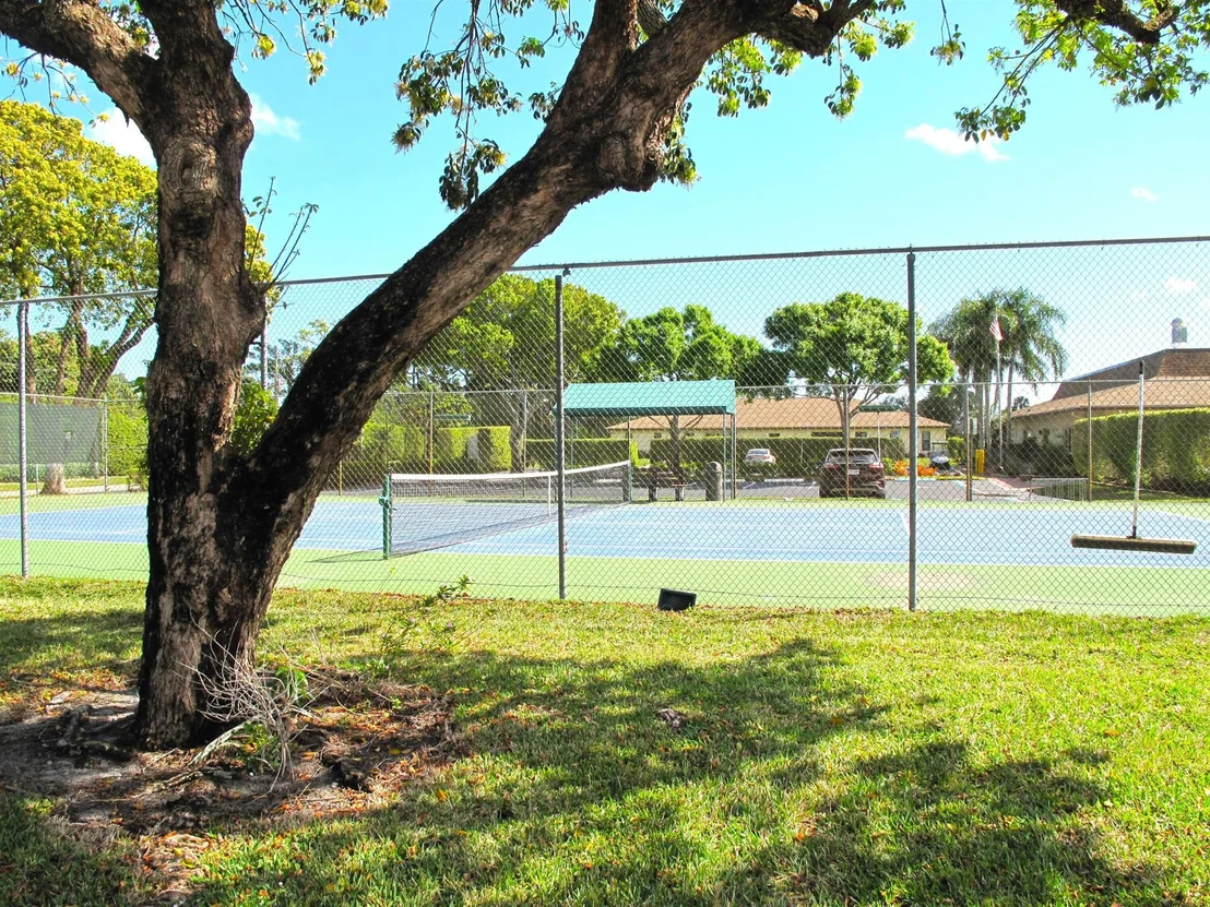 Photo of Unit D at 5220 Nesting Way