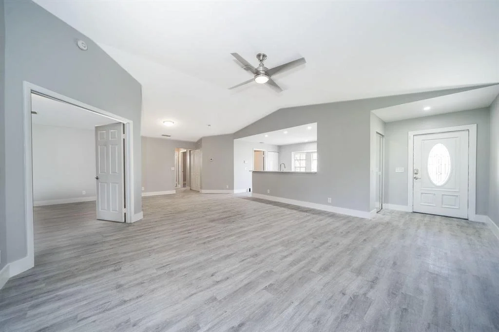 Photo of 5319 Helene Circle