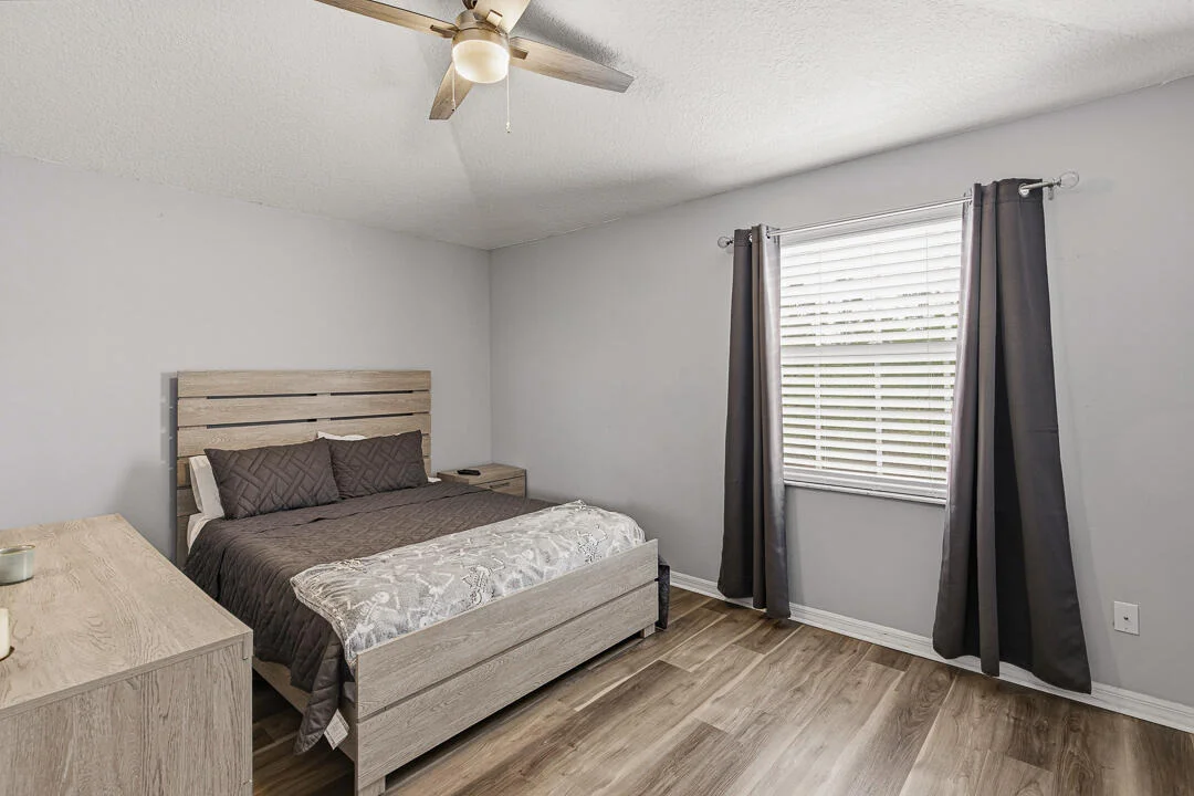 Photo of 7213 SE Magellan Lane
