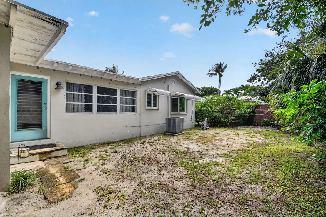 Photo of 338 Edmor Road