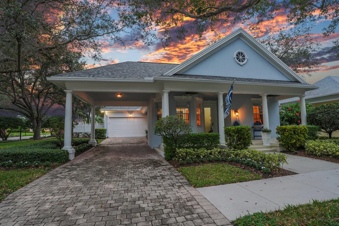 Photo of 532 Sweet Bay Circle