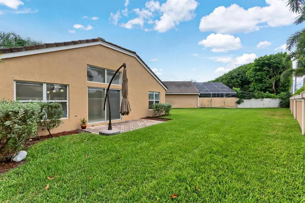 Photo of 8265 Palm Gate Drive