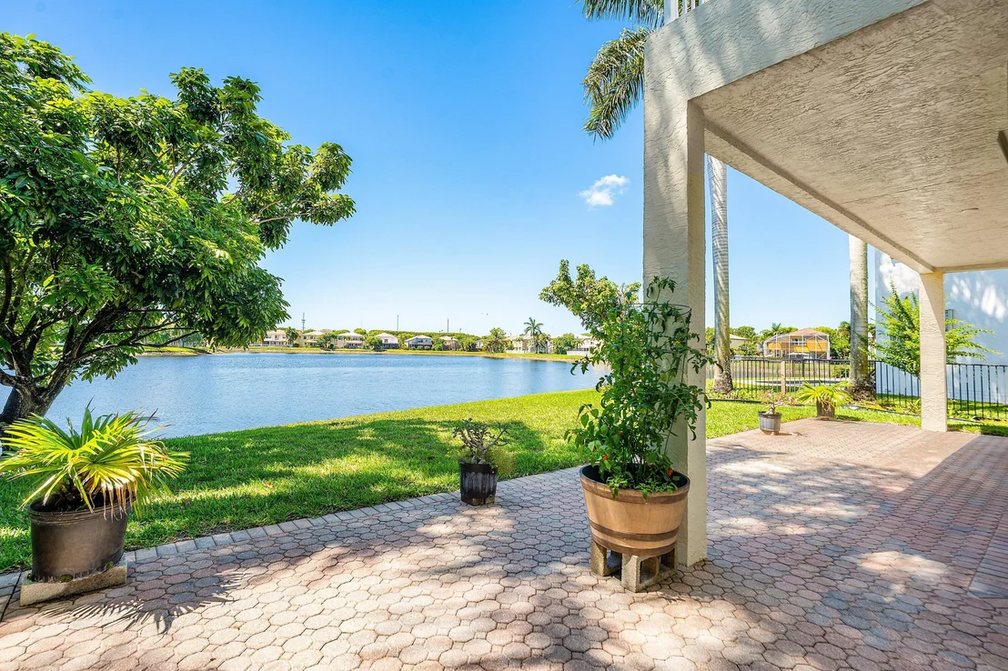 Photo of 2709 Shaughnessy Drive