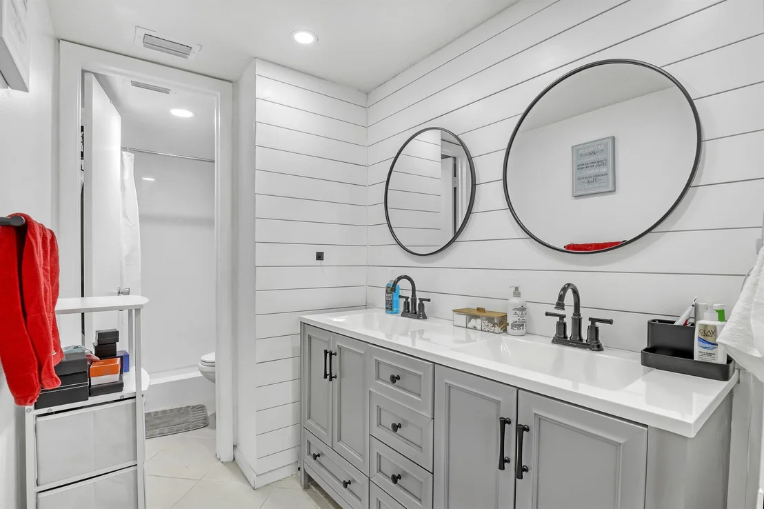 Photo of Unit B at 2197 White Pine Circle