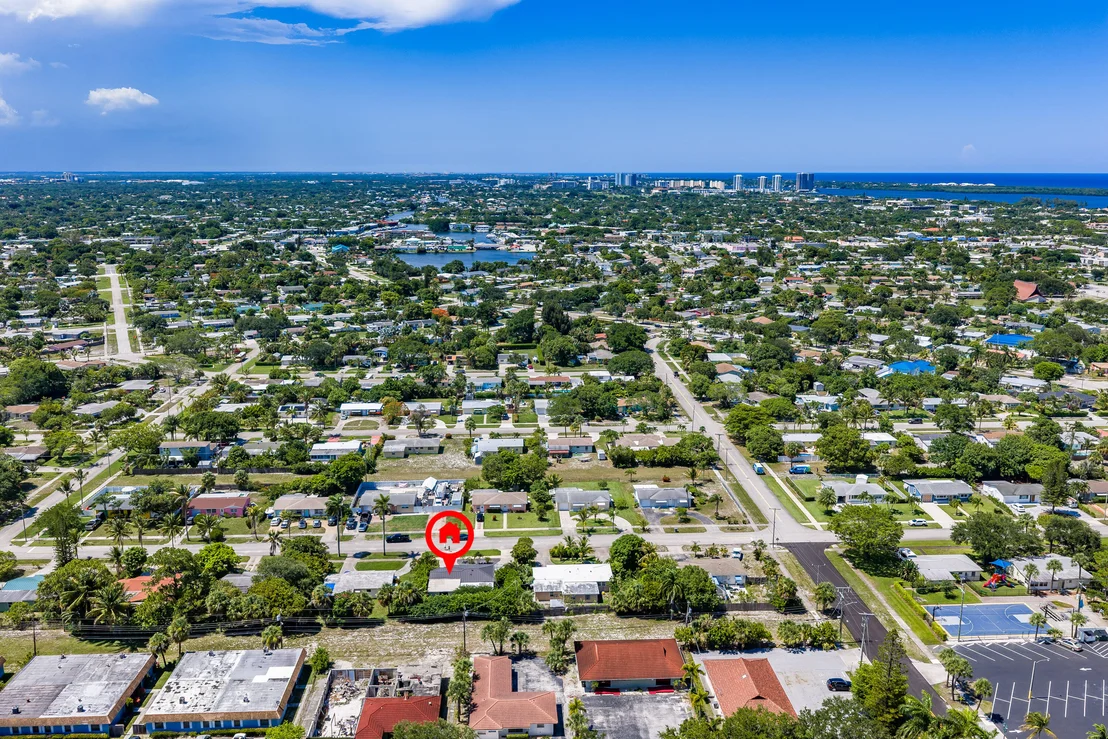 Photo of 722 Greenbriar Drive