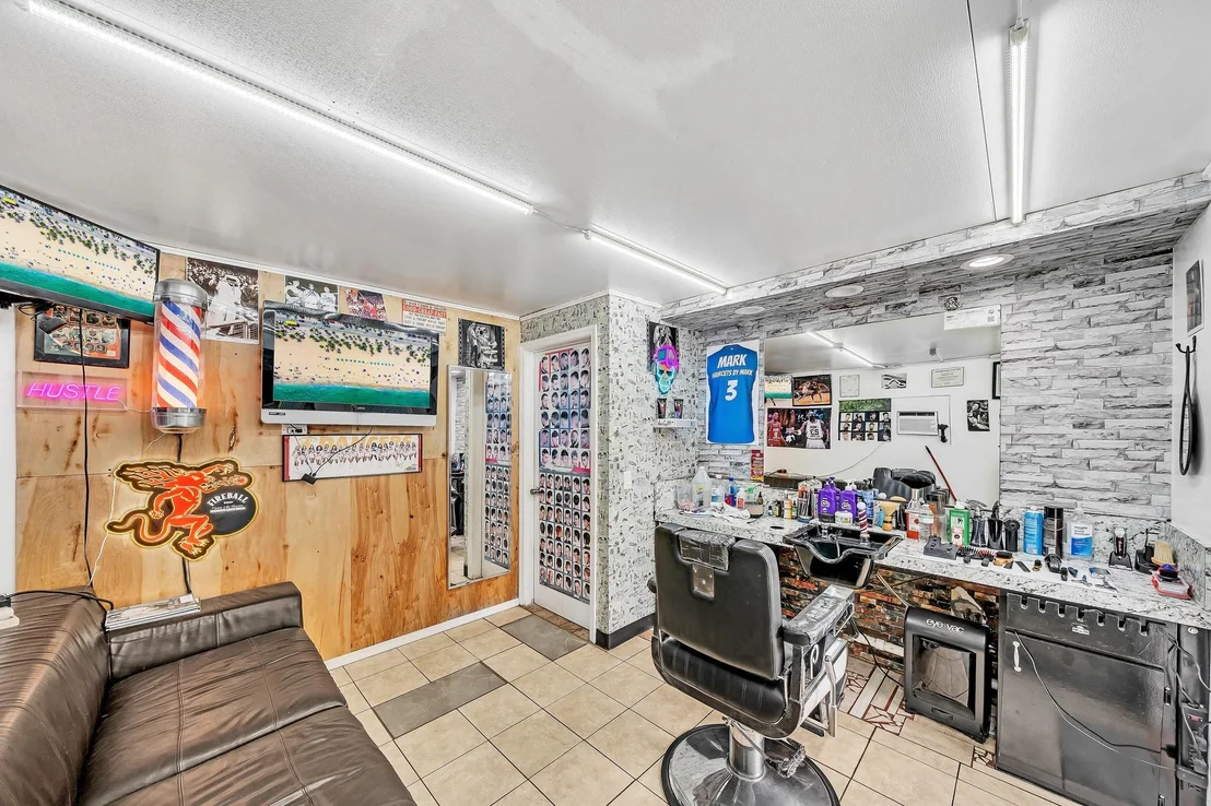 Photo of 9976 Liberty Road