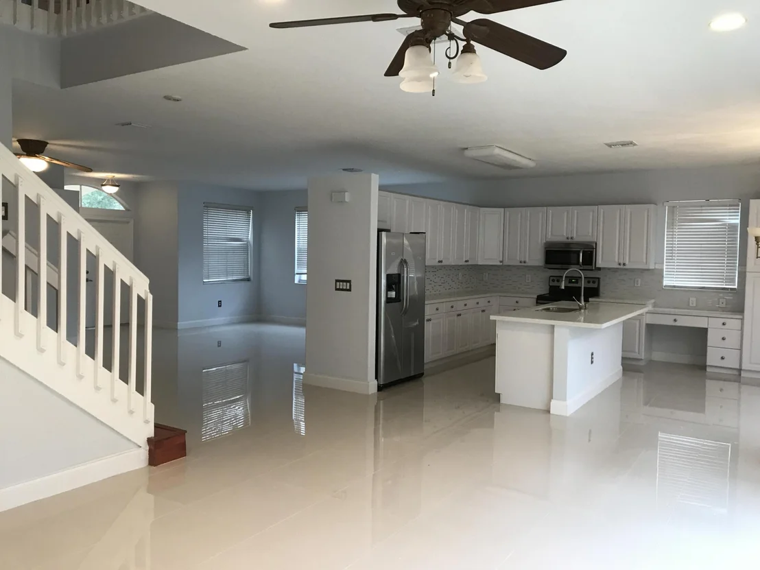 Photo of 6335 Stonehurst Circle