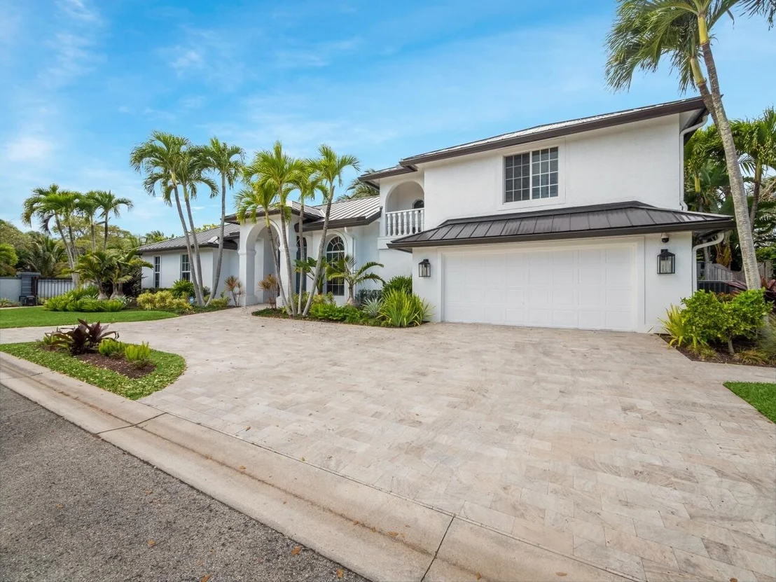 Photo of 118 Lands End Way