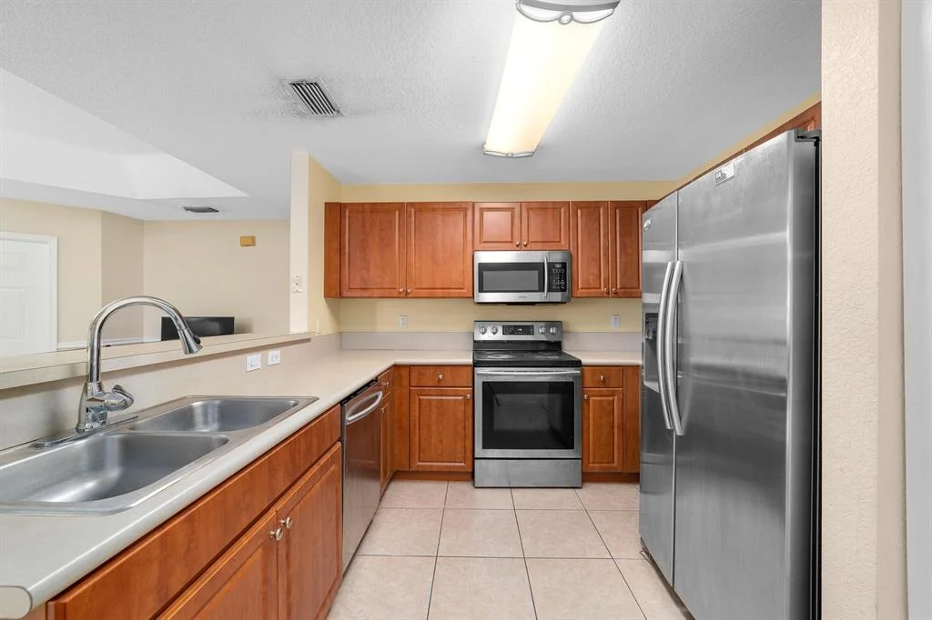 Photo of 3350 Commodore Court