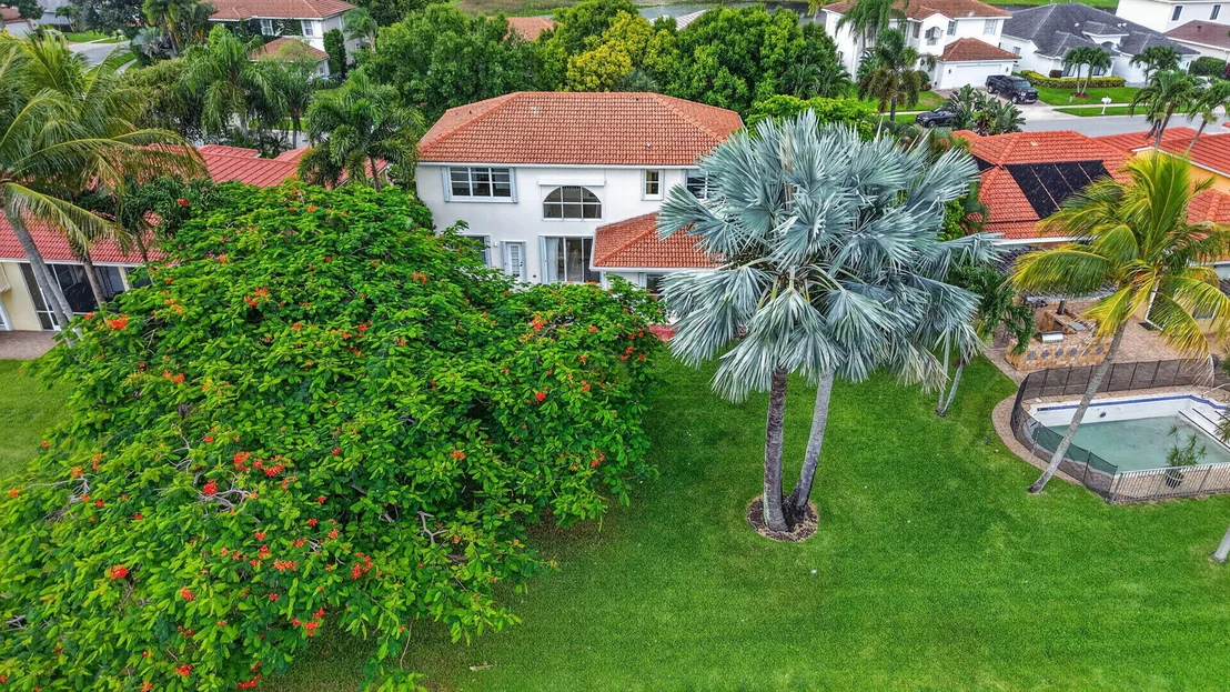 Photo of 5866 Bay Hill Circle