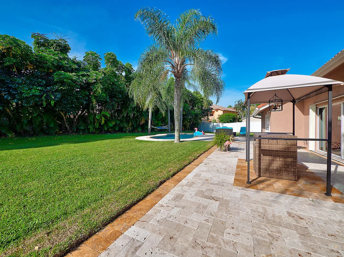 Photo of 5828 Sun Pointe Circle