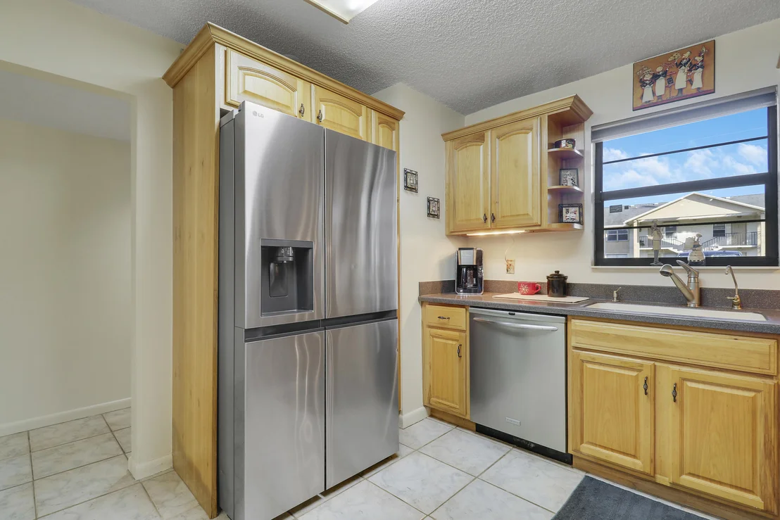 Photo of Unit 302 at 3061 SE Aster Lane