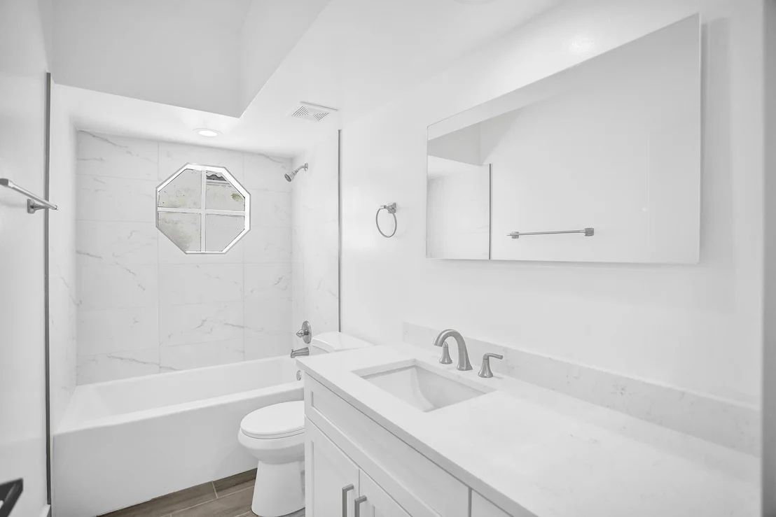 Photo of 214 Wedgewood Circle