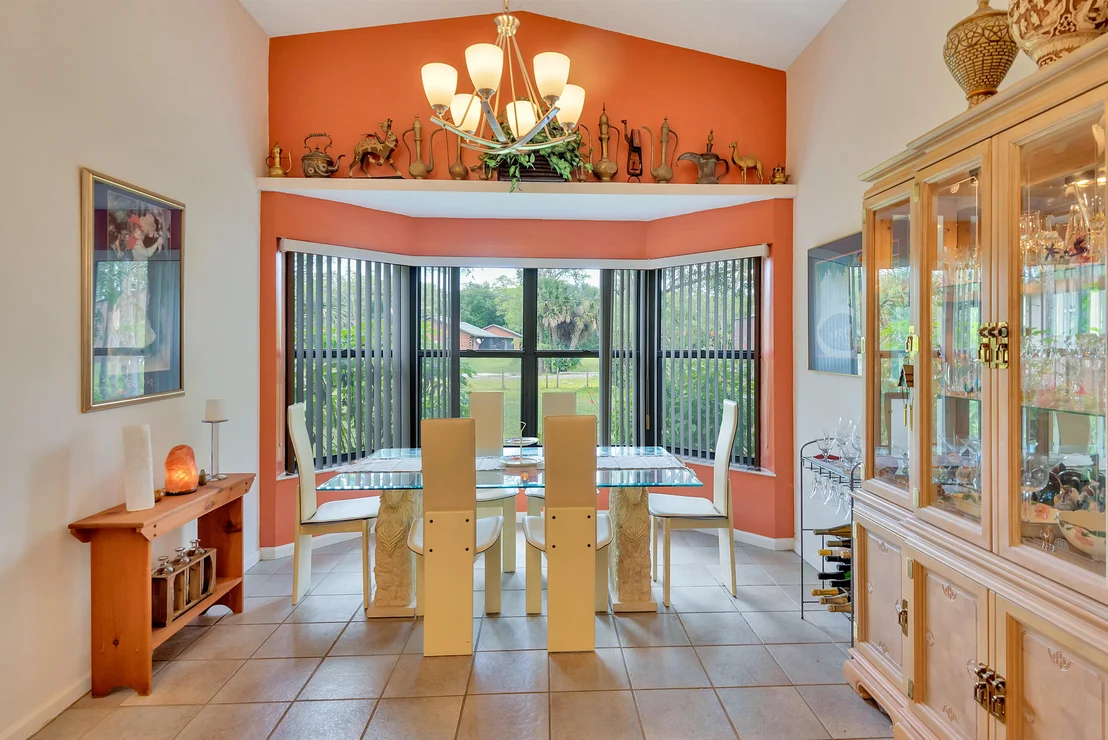 Photo of 13288 Compton Road