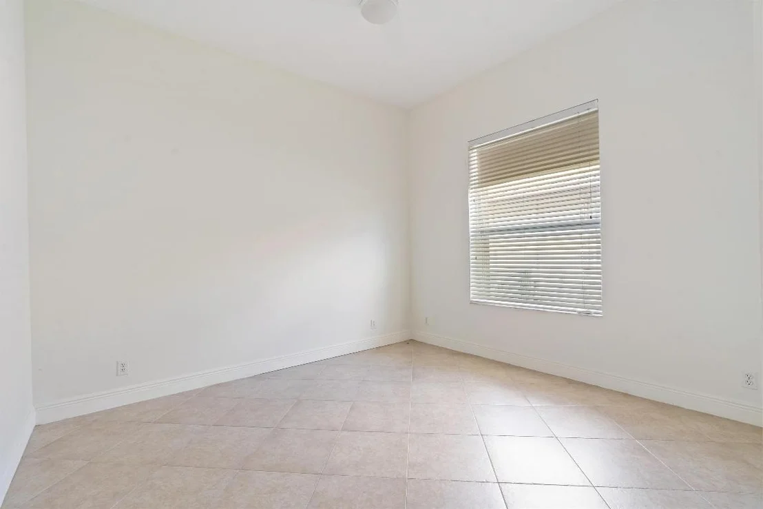 Photo of 6915 Chimere Terrace