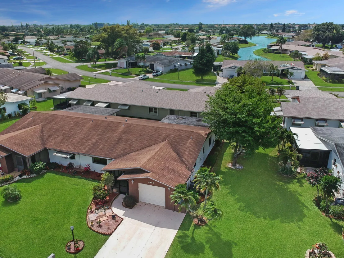 Photo of 6168 Overland Place