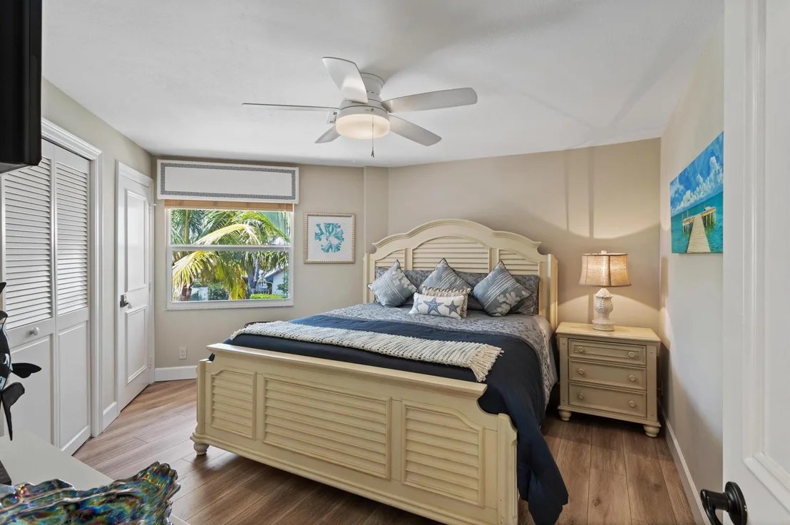 Photo of 932 Gardenia Drive