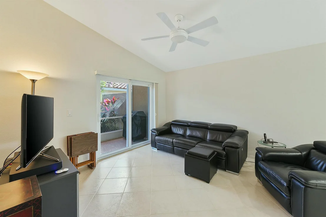Photo of 7086 Treviso Lane
