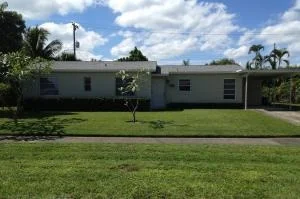 Photo of 800 Juniper Drive