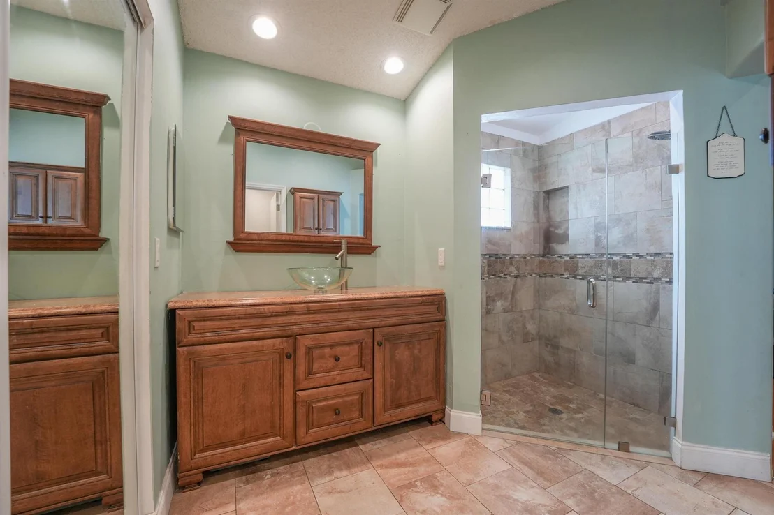Photo of 6913 Turtle Bay Terrace
