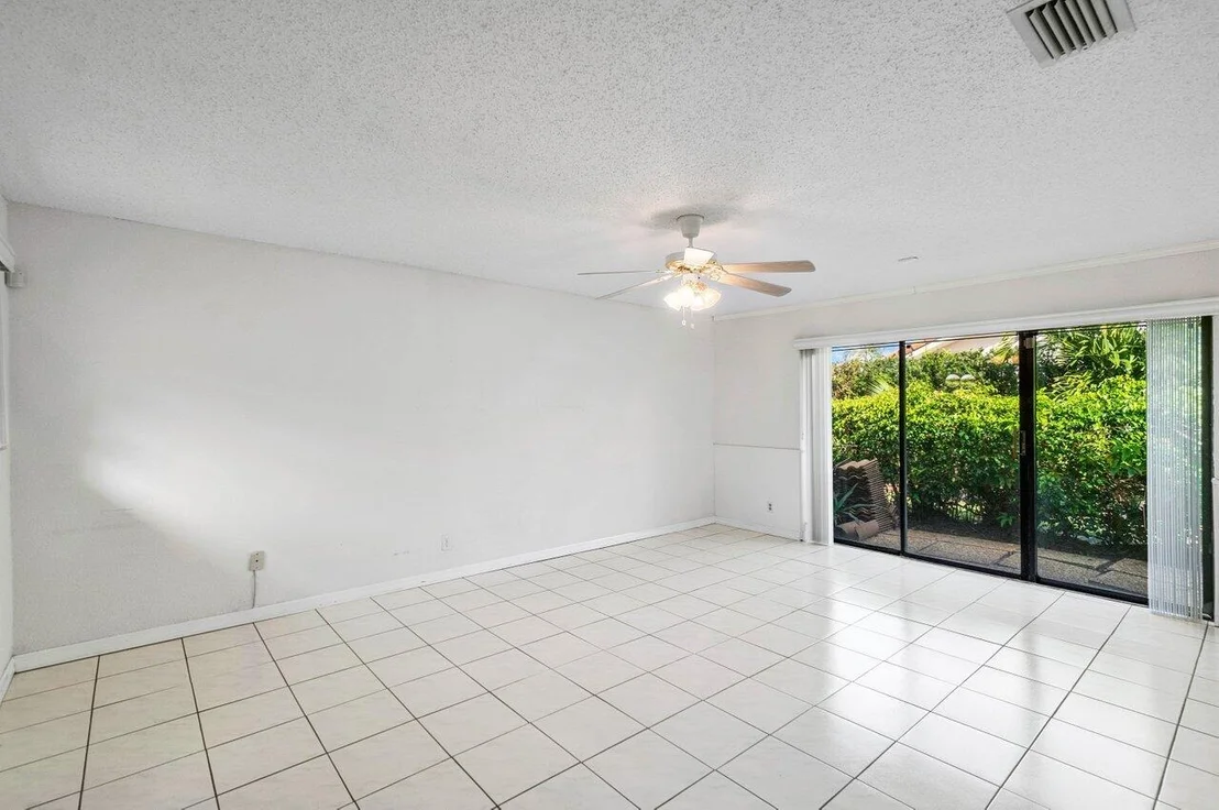 Photo of 5560 NW 3rd Terrace W