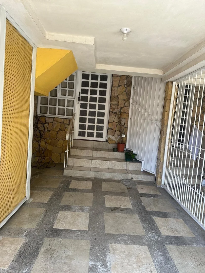 Photo of Unit 17 at 17 E Calle Cementerio E