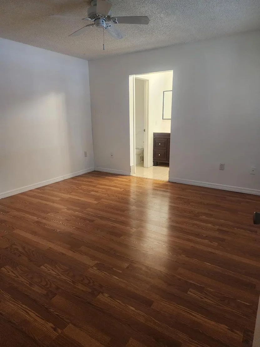Photo of 13955 Langley Place