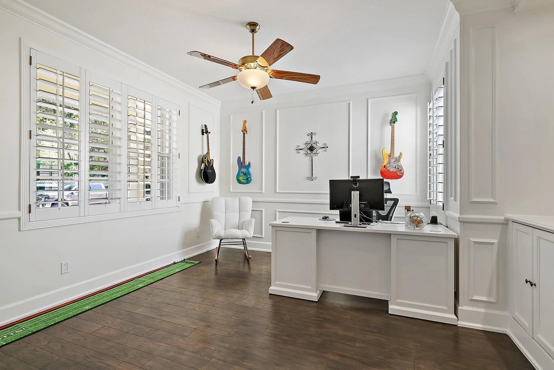 Photo of 206 Barbados Drive
