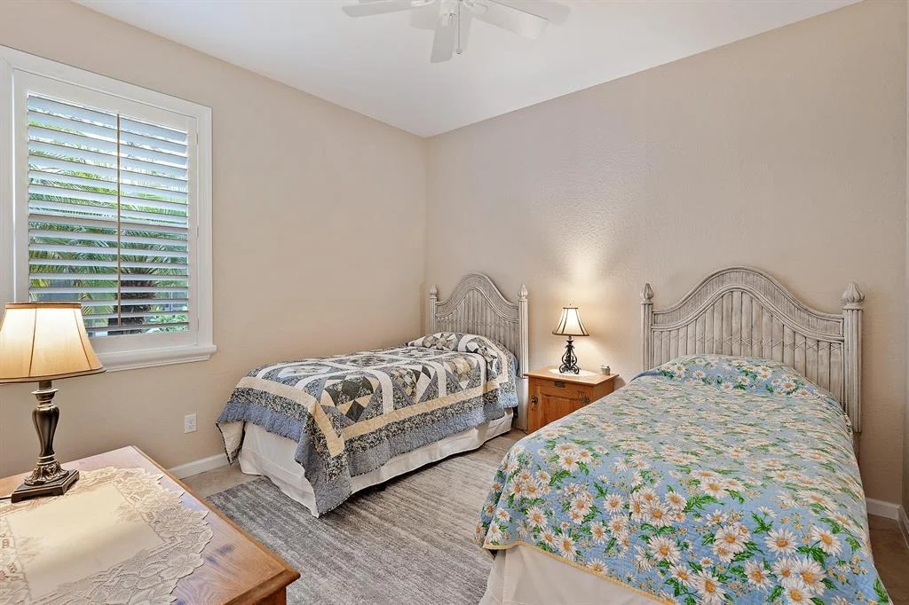 Photo of 5958 SE Split Oak Trail