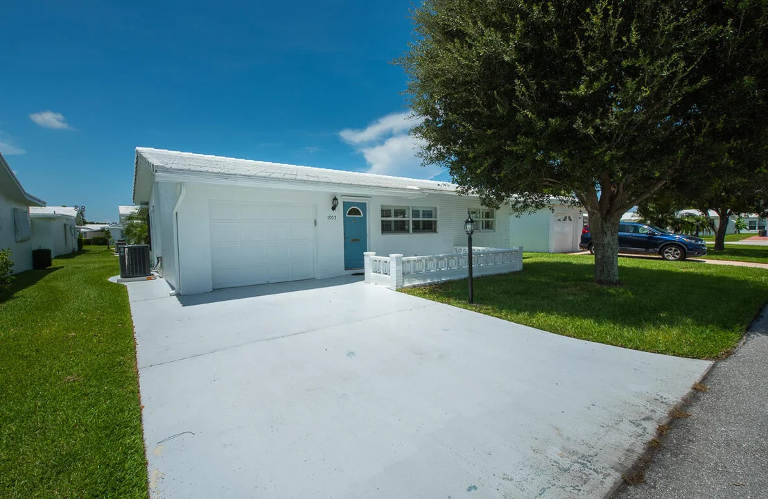 Photo of 1003 Siesta Avenue