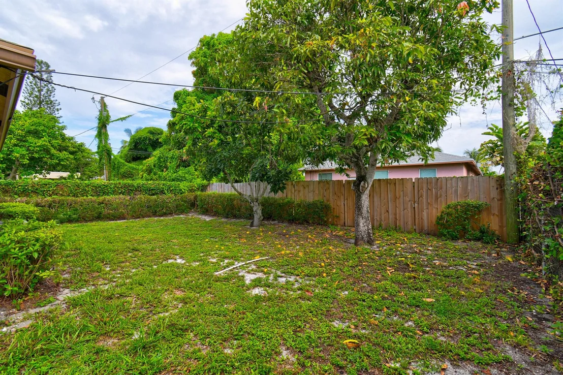 Photo of 125 Central Avenue