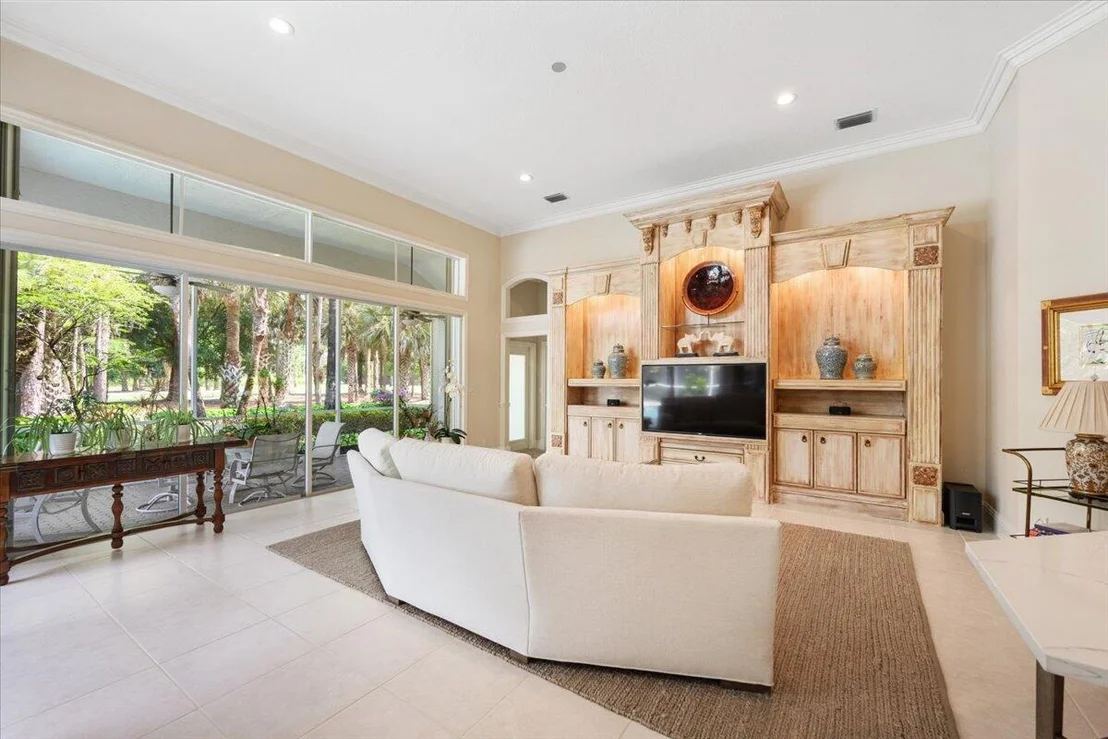 Photo of 17218 Gulf Pine Circle
