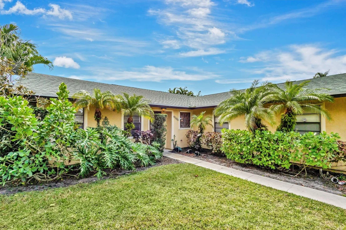 Photo of 9506 SE River Terrace