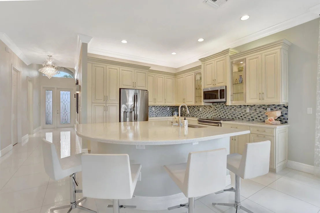 Photo of 12396 Cascade Valley Lane