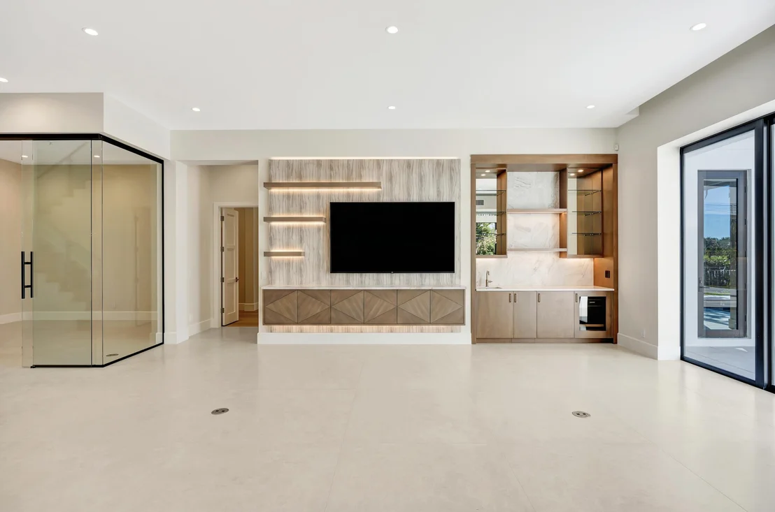 Photo of 112 Regatta Drive