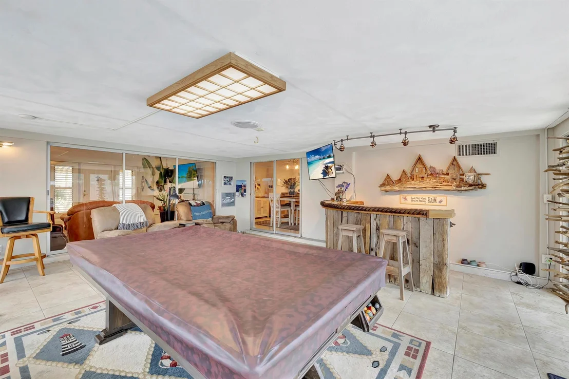 Photo of 7130 Thompson Road