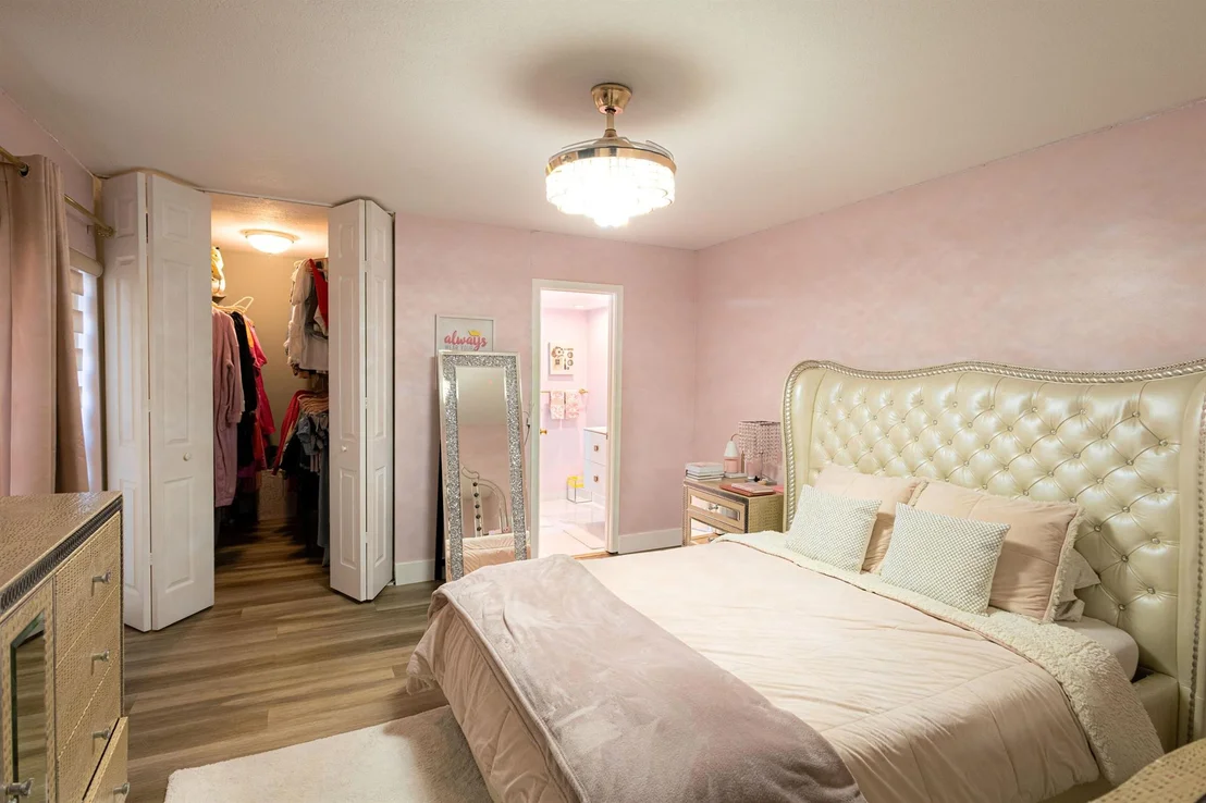 Photo of Unit 116 at 1515 Augusta Circle