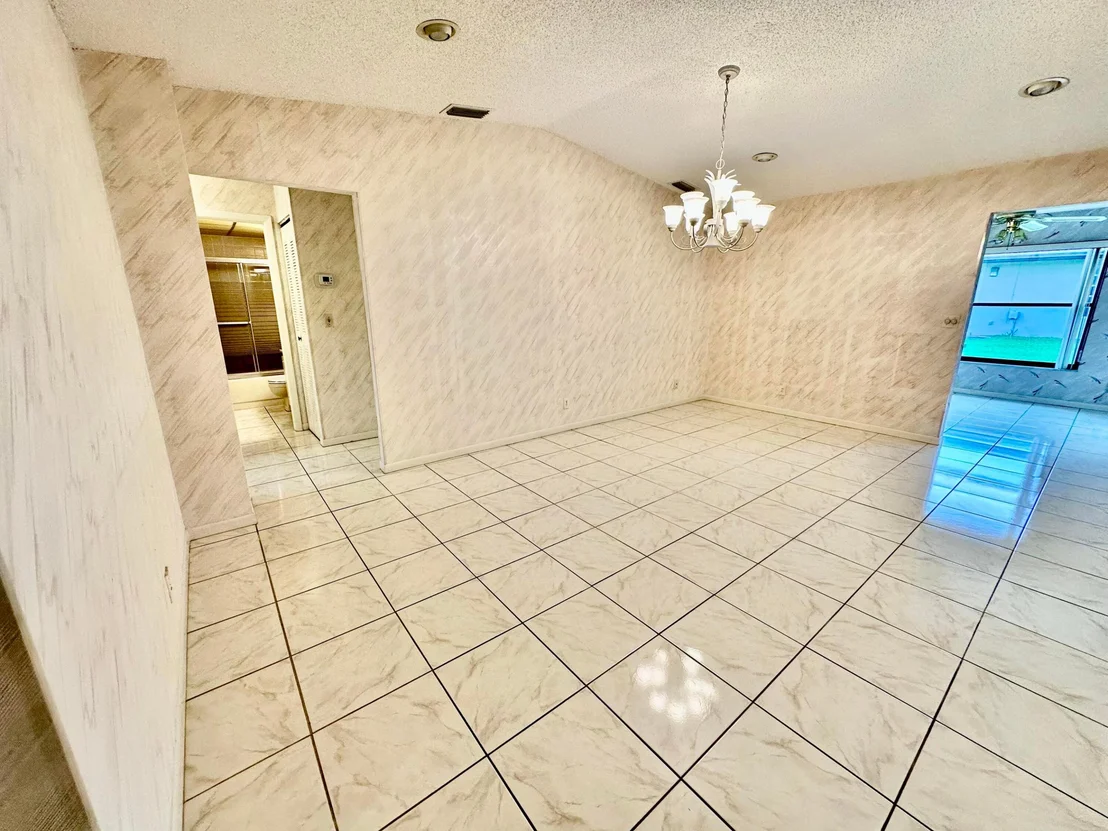 Photo of 5483 VIBURNUM Circle