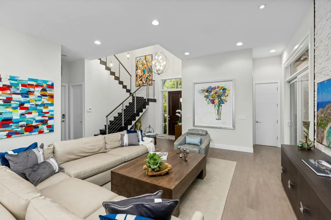 Photo of 970 Lago Mar Lane